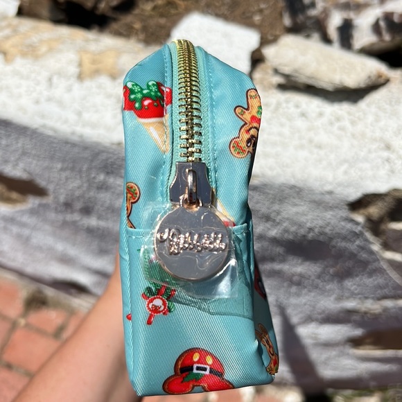 ✨Bibbidi Boutique Christmas Zipper Bag - Picture 3 of 3